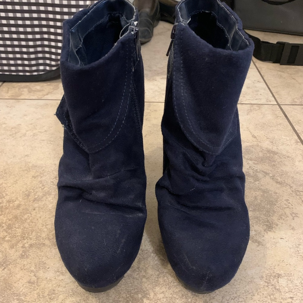 Qupid Booties size 7.5
